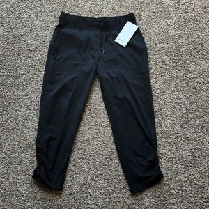 Lululemon Dance Studio Crop